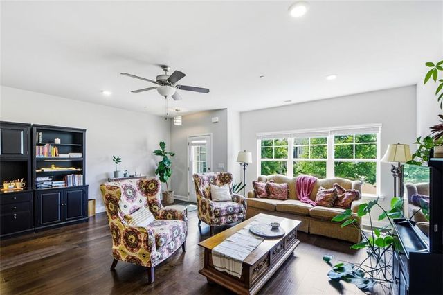 957 Shy Lane, Marietta, GA 30060