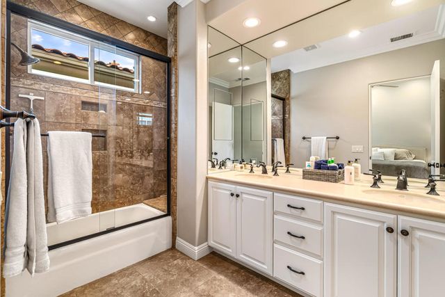 936 Mesa Grande Drive, Palm Desert, CA 92211