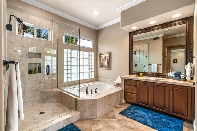 936 Mesa Grande Drive, Palm Desert, CA 92211