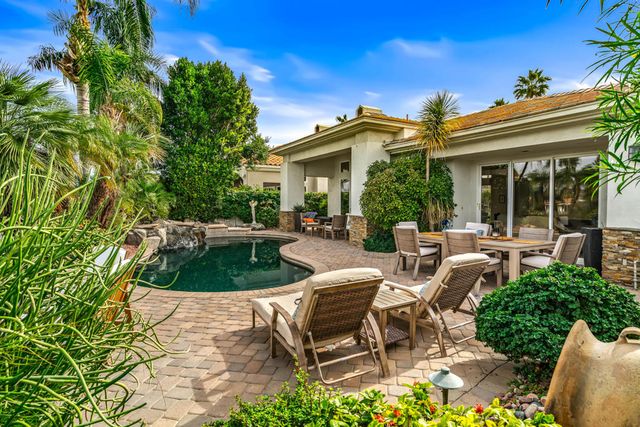 936 Mesa Grande Drive, Palm Desert, CA 92211