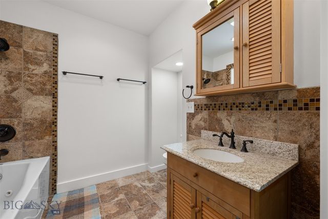 411 W 7th Street, Anaconda, MT 59711