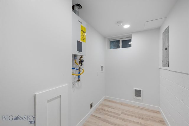 411 W 7th Street, Anaconda, MT 59711