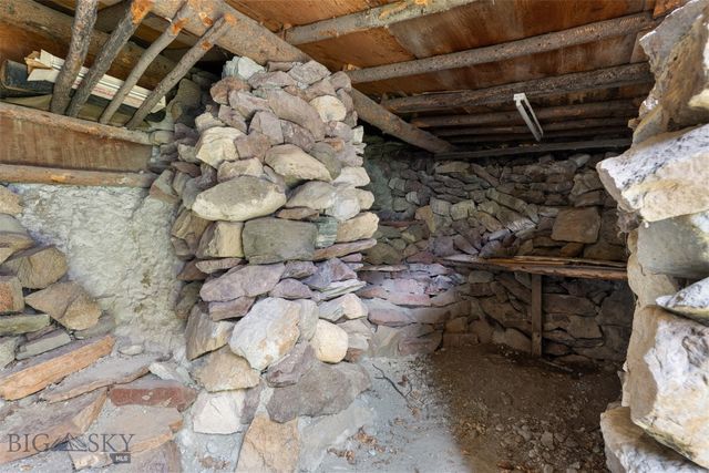 411 W 7th Street, Anaconda, MT 59711