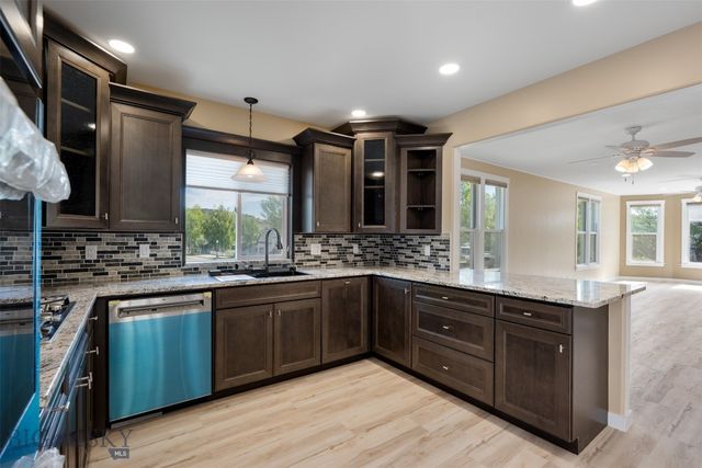 411 W 7th Street, Anaconda, MT 59711