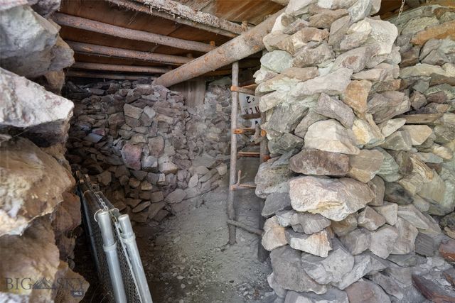 411 W 7th Street, Anaconda, MT 59711