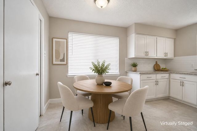 923 Kenforest Drive, Missouri City, TX 77489