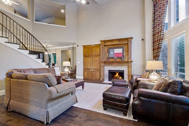 2505 Valley Glen Court, Carrollton, TX 75010