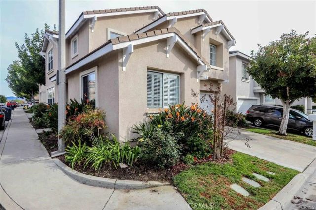 11 Mondrian, Aliso Viejo, CA 92656