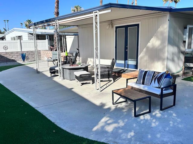 10 ViA Valverde, Cathedral City, CA 92234