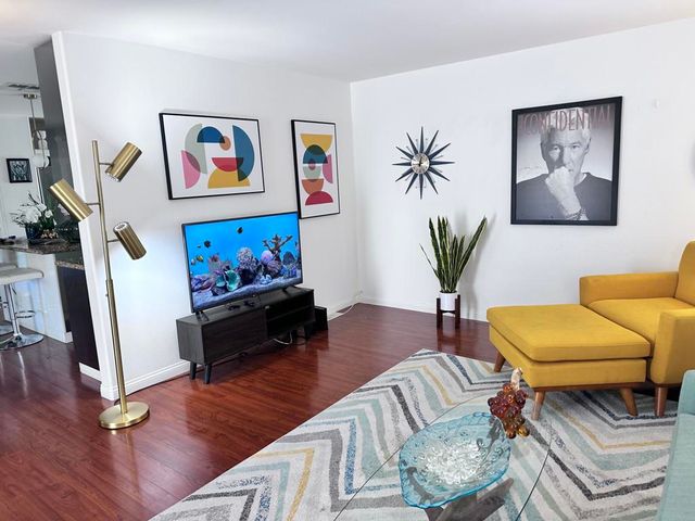 10 ViA Valverde, Cathedral City, CA 92234