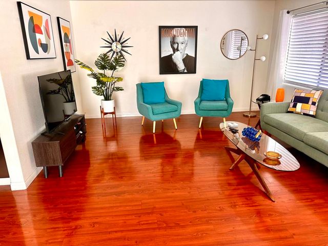 10 ViA Valverde, Cathedral City, CA 92234