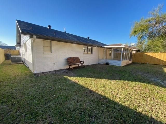 11319 Lockgate Lane, Houston, TX 77048