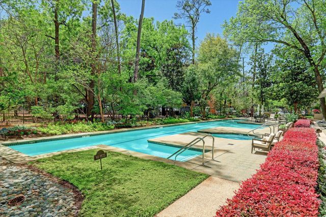 121 N Post Oak Lane 706, Houston, TX 77024
