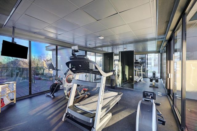 121 N Post Oak Lane 706, Houston, TX 77024