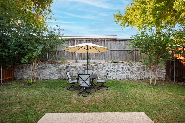 6910 Winding Creek Court, Dallas, TX 75252
