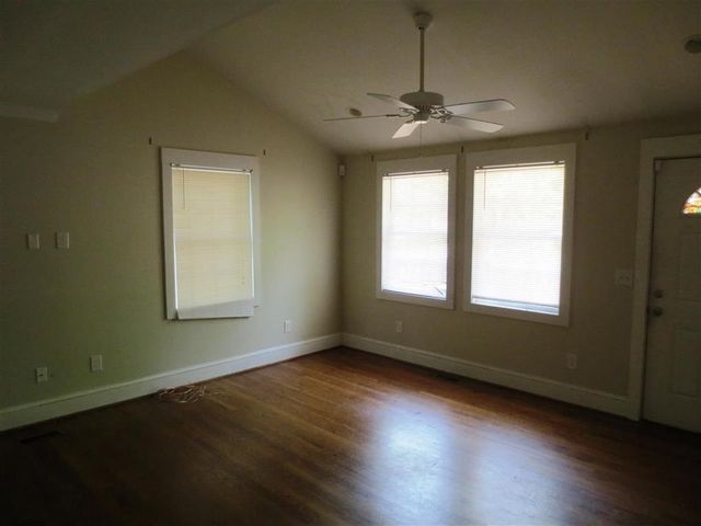 305 Summit Street, Aberdeen, NC 28315