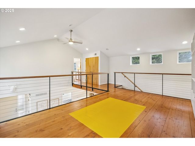 714 Ne 61ST Pl, Portland, OR 97213