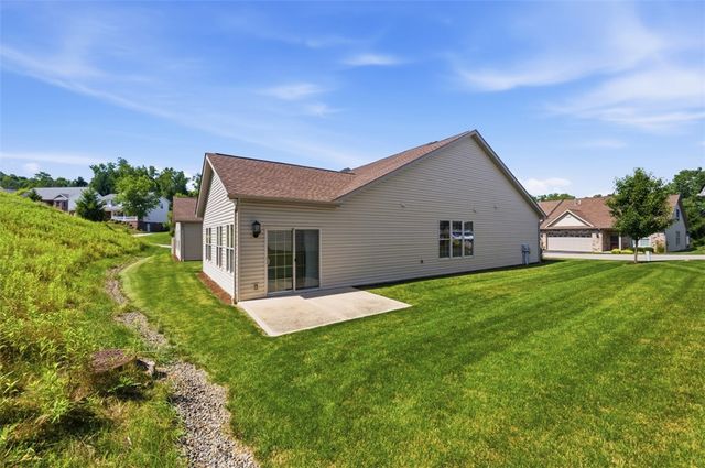 4702 Cooper Ln, Murrysville, PA 15668
