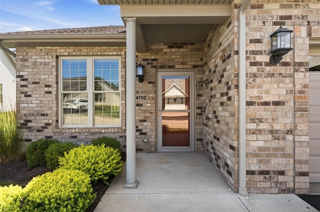 4702 Cooper Ln, Murrysville, PA 15668