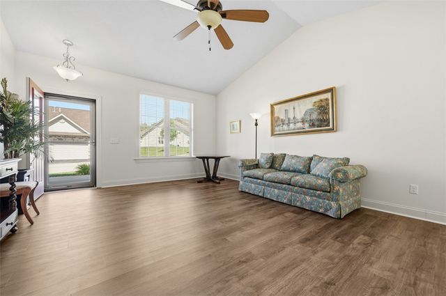 4702 Cooper Ln, Murrysville, PA 15668