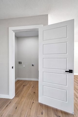 411 E Dengar Ave, Midland, TX 79705