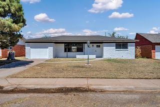 411 E Dengar Ave, Midland, TX 79705