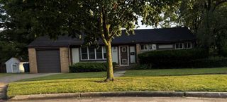 430 N Highview Avenue, Elmhurst, IL 60126