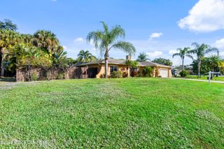 187 Naylor Street NE, Palm Bay, FL 32907