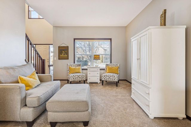 18197 80th Place N, Maple Grove, MN 55311