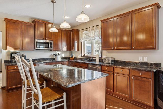 18197 80th Place N, Maple Grove, MN 55311