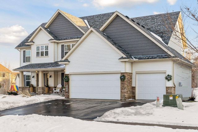 18197 80th Place N, Maple Grove, MN 55311