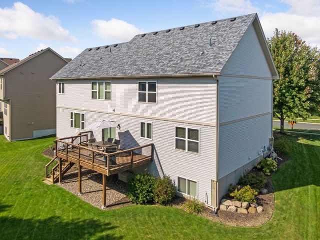 18197 80th Place N, Maple Grove, MN 55311