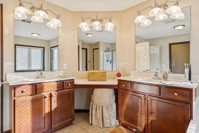 18197 80th Place N, Maple Grove, MN 55311