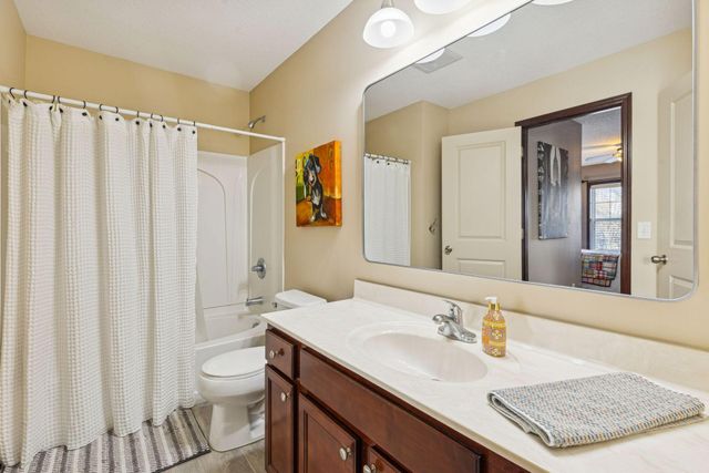 18197 80th Place N, Maple Grove, MN 55311