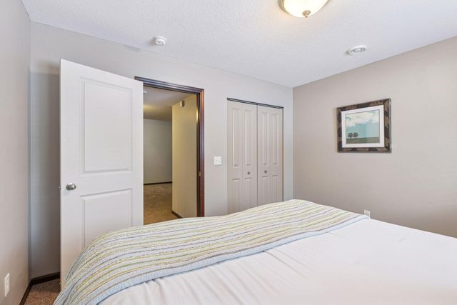 18197 80th Place N, Maple Grove, MN 55311