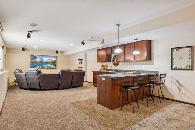 18197 80th Place N, Maple Grove, MN 55311