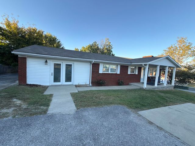 140 Oak Hill Road, Somerset, KY 42503