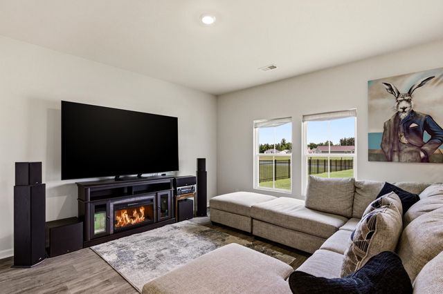 259 Warner Crossing Way, Loris, SC 29569