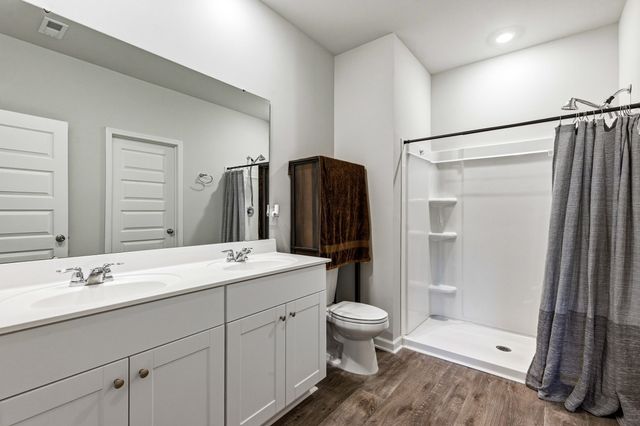 259 Warner Crossing Way, Loris, SC 29569