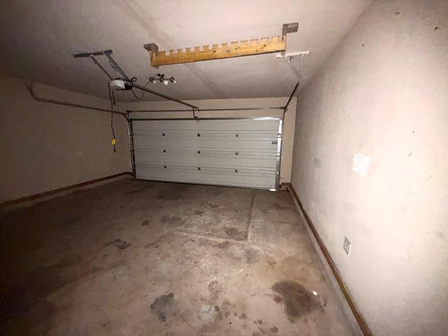 2500 Ressie Lane, Yukon, OK 73099