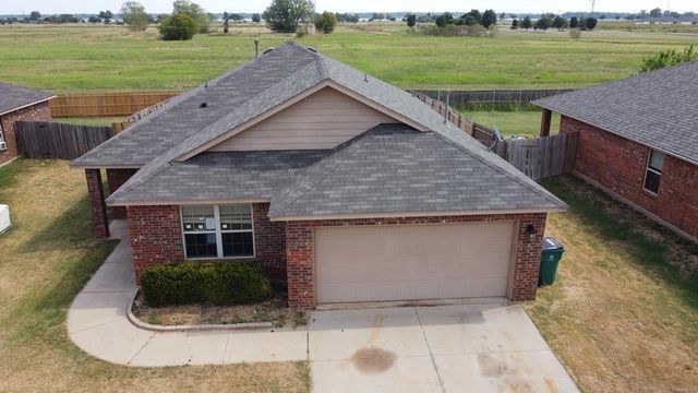 2500 Ressie Lane, Yukon, OK 73099