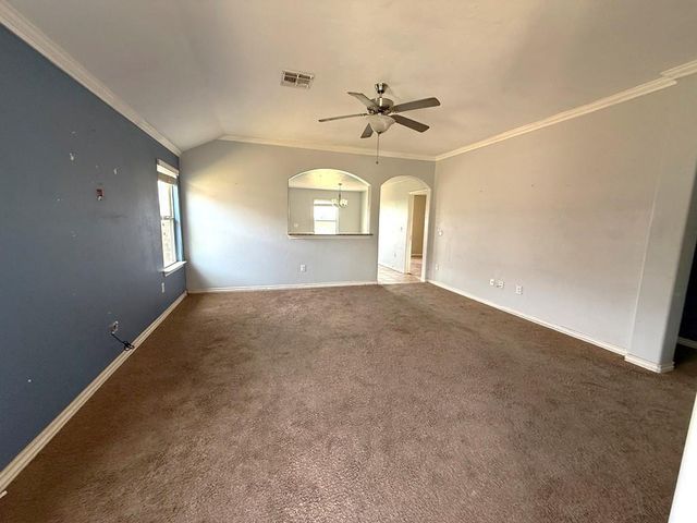 2500 Ressie Lane, Yukon, OK 73099