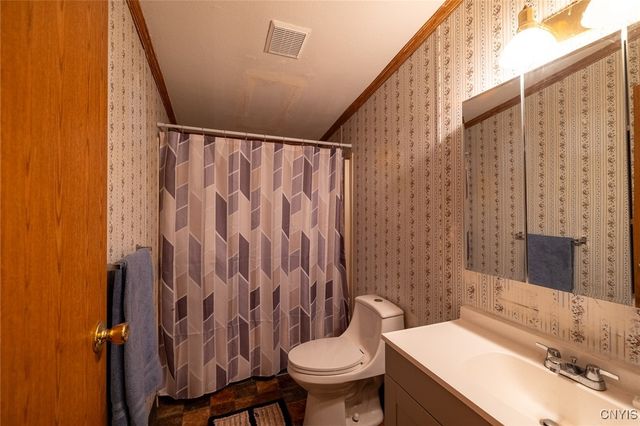 1572 County Route 6, Volney, NY 13069