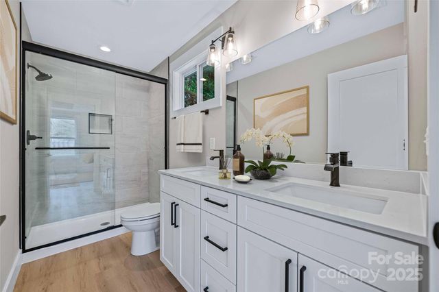 11 Rhudy Road, Asheville, NC 28806