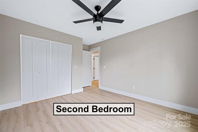 11 Rhudy Road, Asheville, NC 28806