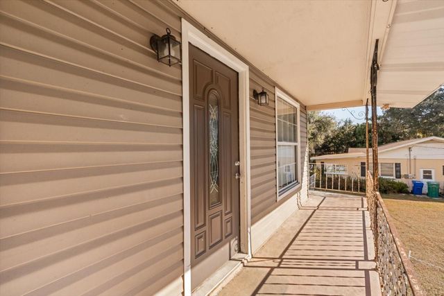 703 & 705 CLEVELAND AVENUE, Wildwood, FL 34785