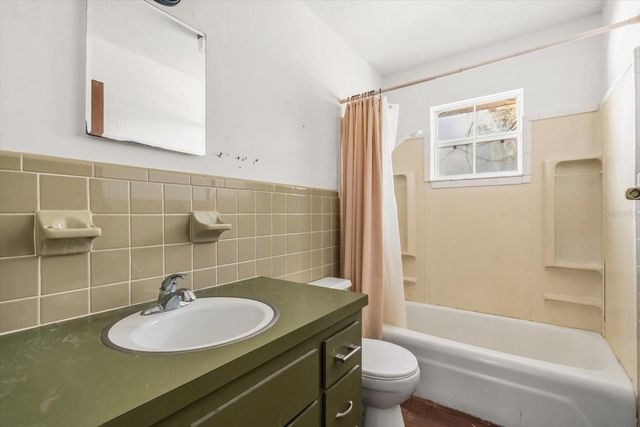 703 & 705 CLEVELAND AVENUE, Wildwood, FL 34785