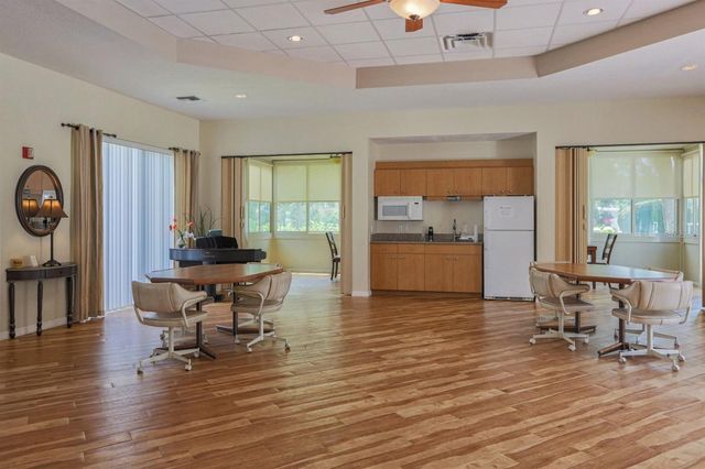 905 BRAMLEY COURT 9, Venice, FL 34293