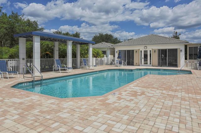 905 BRAMLEY COURT 9, Venice, FL 34293