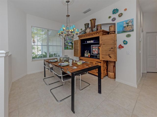 905 BRAMLEY COURT 9, Venice, FL 34293